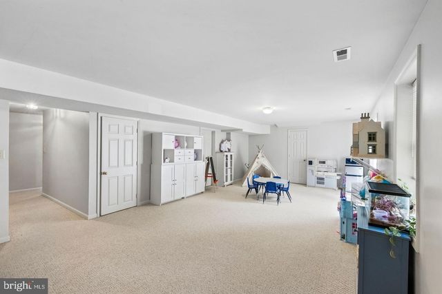 38 LYNCHESTER DR, Fredericksburg, VA 22406