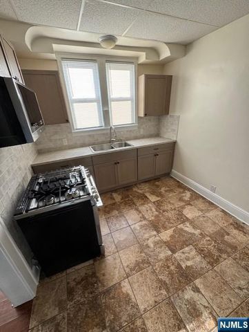 295 Midland Avenue 1, Garfield, NJ 07026