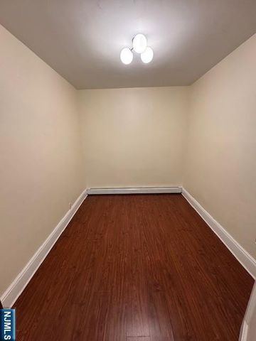 295 Midland Avenue 1, Garfield, NJ 07026