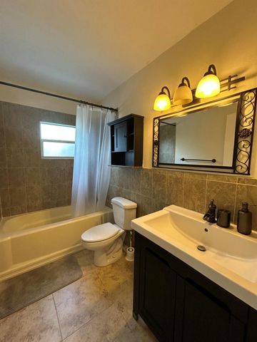 5839 Daphne Drive -, West Palm Beach, FL 33415