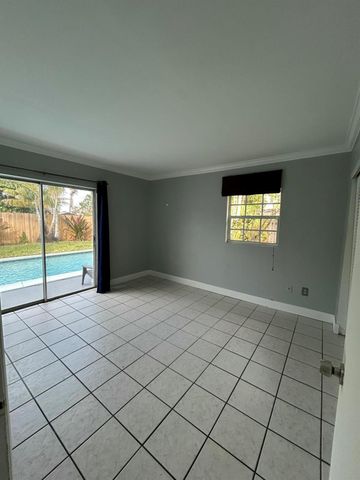 5839 Daphne Drive -, West Palm Beach, FL 33415