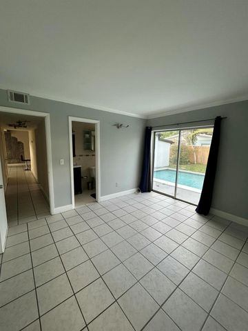 5839 Daphne Drive -, West Palm Beach, FL 33415