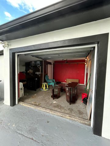 5839 Daphne Drive -, West Palm Beach, FL 33415