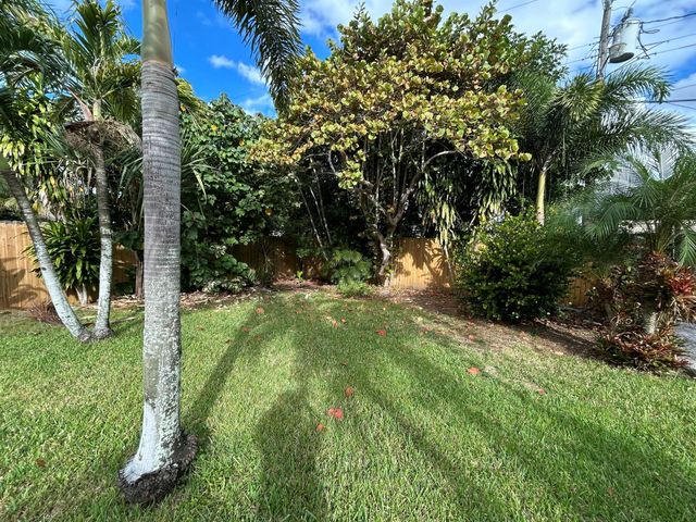 5839 Daphne Drive -, West Palm Beach, FL 33415