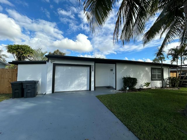 5839 Daphne Drive -, West Palm Beach, FL 33415