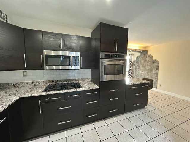 5839 Daphne Drive -, West Palm Beach, FL 33415