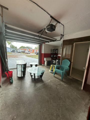 5839 Daphne Drive -, West Palm Beach, FL 33415