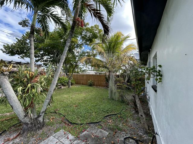 5839 Daphne Drive -, West Palm Beach, FL 33415