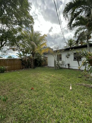 5839 Daphne Drive -, West Palm Beach, FL 33415