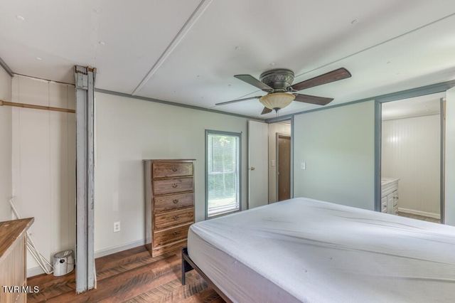 318 & 322 Deck Valley Road, Bristol, TN 37620