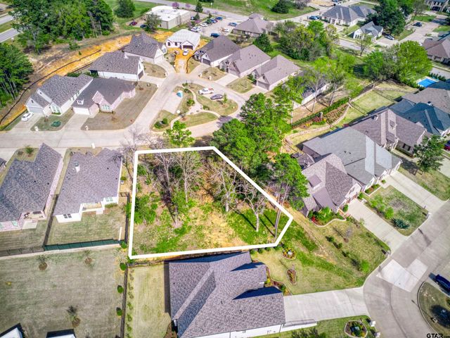 7318 Crosswater Cv, Tyler, TX 75703