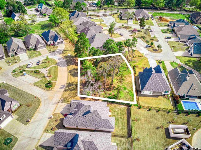 7318 Crosswater Cv, Tyler, TX 75703