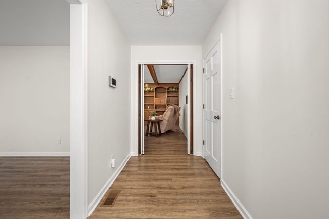 109 Hampshire Rd, Shelbyville, TN 37160