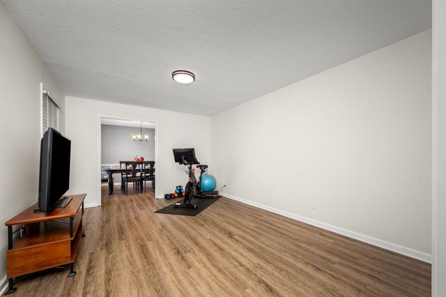 109 Hampshire Rd, Shelbyville, TN 37160