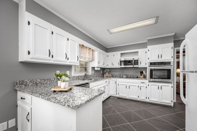 109 Hampshire Rd, Shelbyville, TN 37160