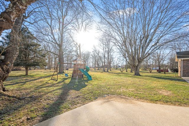 109 Hampshire Rd, Shelbyville, TN 37160