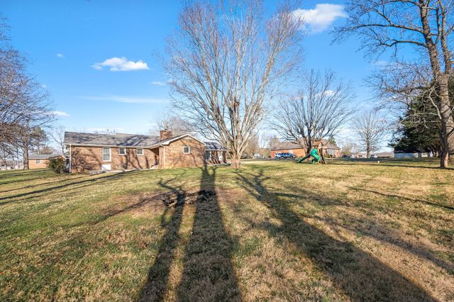 109 Hampshire Rd, Shelbyville, TN 37160