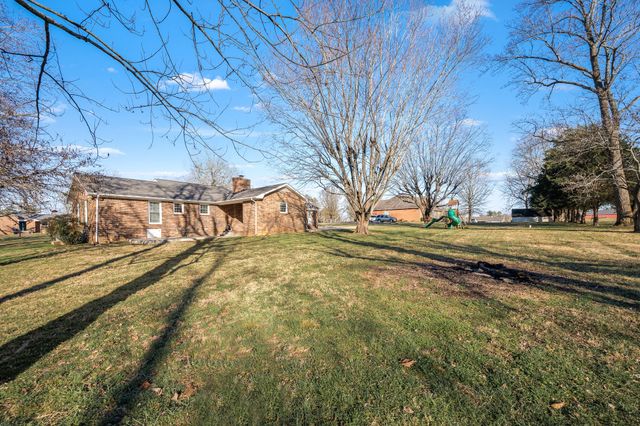 109 Hampshire Rd, Shelbyville, TN 37160