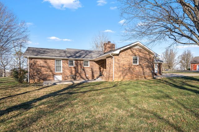 109 Hampshire Rd, Shelbyville, TN 37160