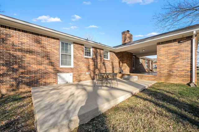 109 Hampshire Rd, Shelbyville, TN 37160