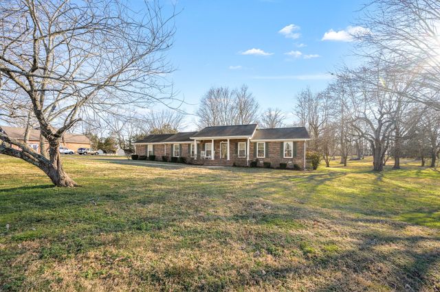 109 Hampshire Rd, Shelbyville, TN 37160