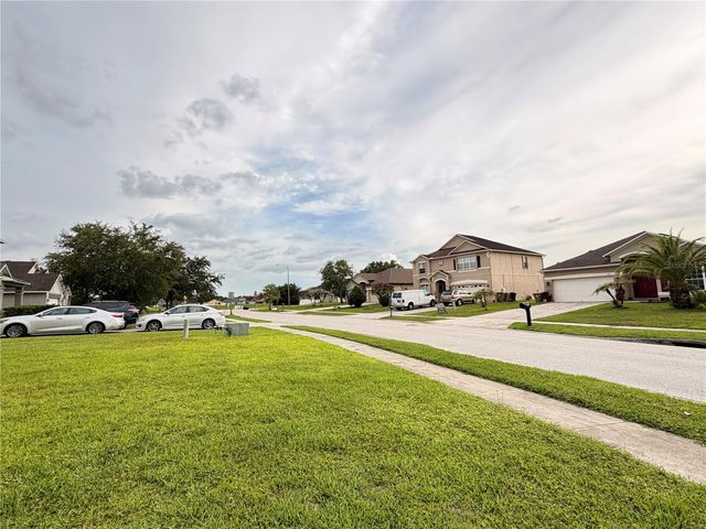 2605 EAGLE CLIFF DRIVE, Kissimmee, FL 34746