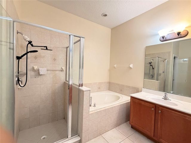 2605 EAGLE CLIFF DRIVE, Kissimmee, FL 34746