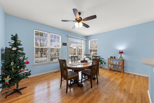 16174 Seneca Lake Circle, Crest Hill, IL 60403