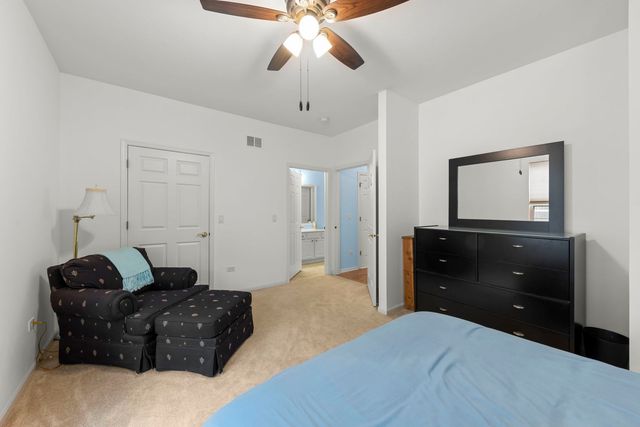 16174 Seneca Lake Circle, Crest Hill, IL 60403