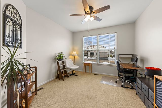 16174 Seneca Lake Circle, Crest Hill, IL 60403