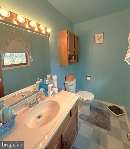 553 MICKEY INN RD, Chambersburg, PA 17202