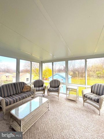 553 MICKEY INN RD, Chambersburg, PA 17202