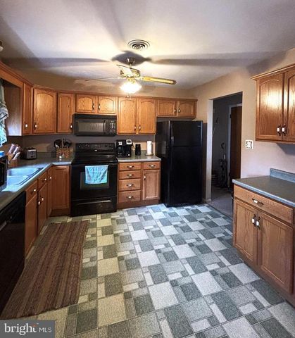 553 MICKEY INN RD, Chambersburg, PA 17202