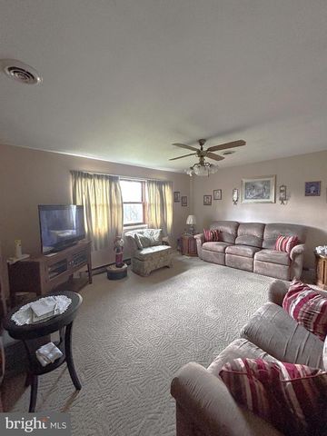 553 MICKEY INN RD, Chambersburg, PA 17202