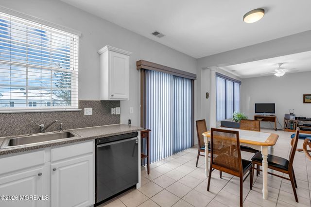 63 Marlow Drive, Jackson, NJ 08527