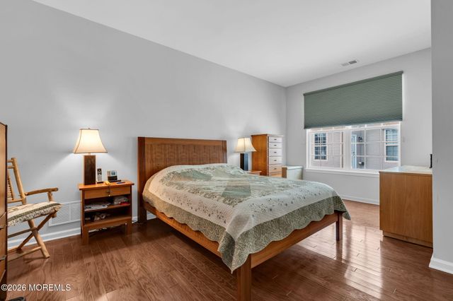 63 Marlow Drive, Jackson, NJ 08527