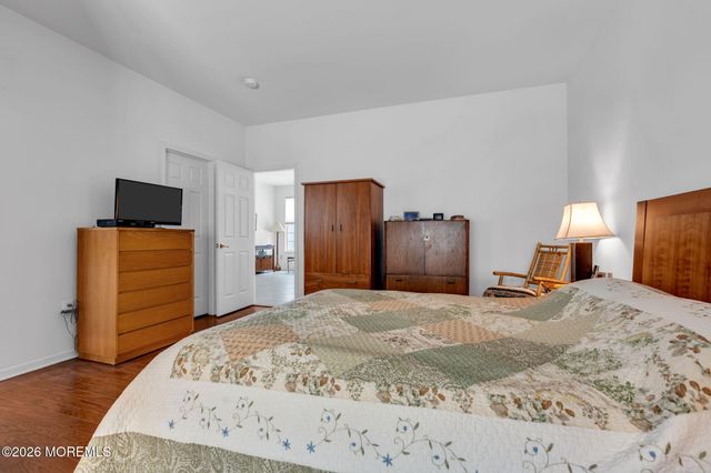 63 Marlow Drive, Jackson, NJ 08527