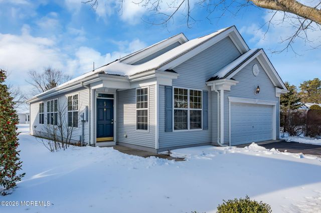 63 Marlow Drive, Jackson, NJ 08527