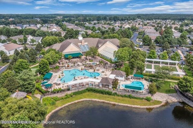 63 Marlow Drive, Jackson, NJ 08527