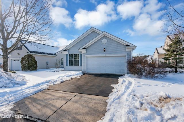 63 Marlow Drive, Jackson, NJ 08527