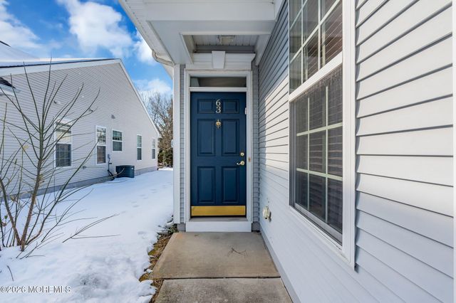 63 Marlow Drive, Jackson, NJ 08527