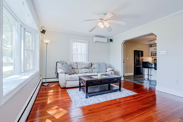 99 Knowlton Street, Manchester, NH 03103