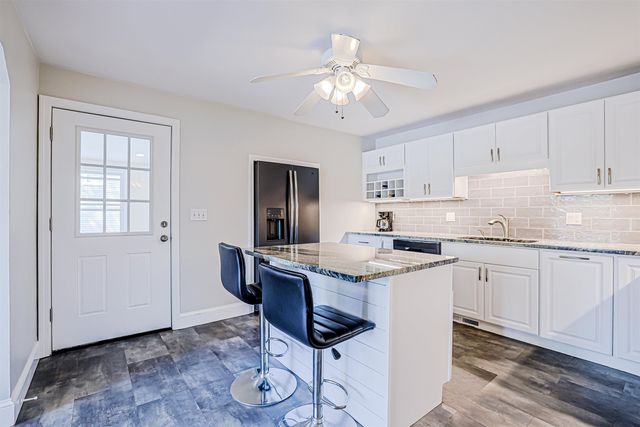 99 Knowlton Street, Manchester, NH 03103