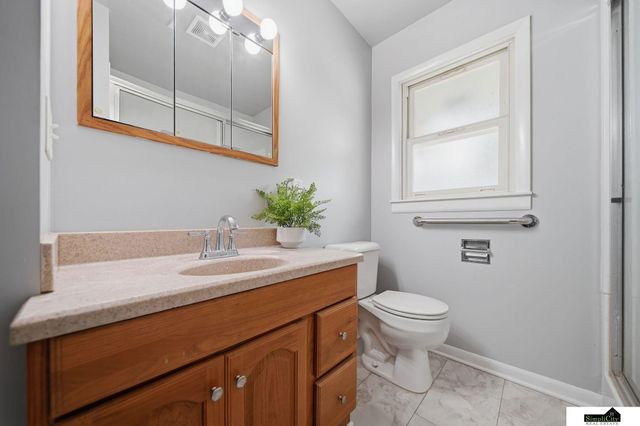 5433 W Zeamer Street, Lincoln, NE 68524