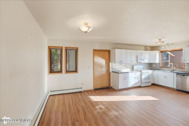 7410 Bern Street, Anchorage, AK 99507