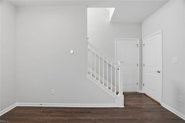 1768 Perla DR, Virginia Beach, VA 23456