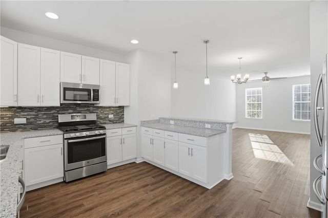 1768 Perla DR, Virginia Beach, VA 23456