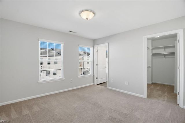 1768 Perla DR, Virginia Beach, VA 23456