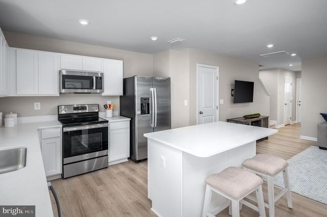 57 BRECKENRIDGE DR, Hagerstown, MD 21740