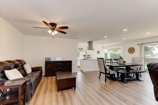 3112 Serano Ct, Camino, CA 95709